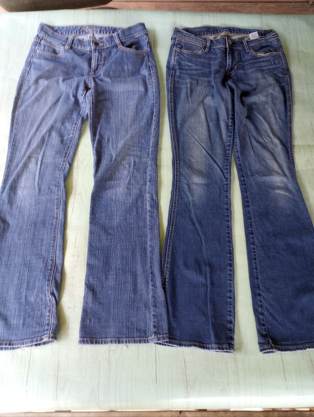 X2 Old Navy Jeans Womens Size 4 The Dreamer Blue Denim Bootcut Stretch